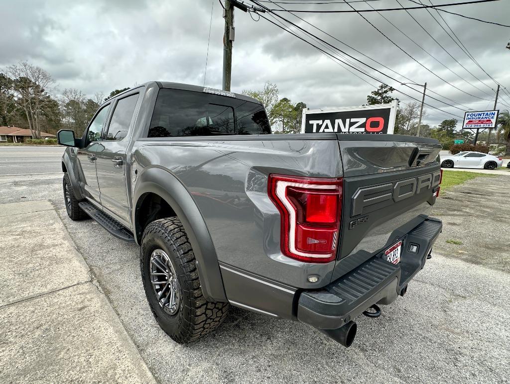Ford F150 photo 4