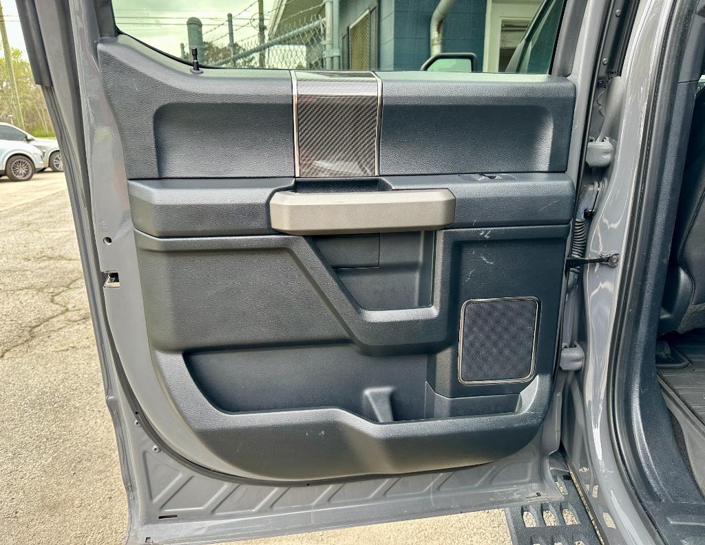 Ford F150 photo 13