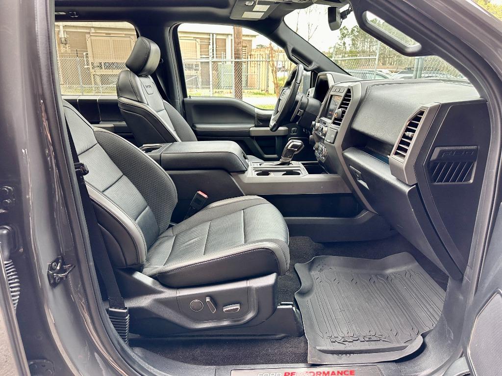 Ford F150 photo 17