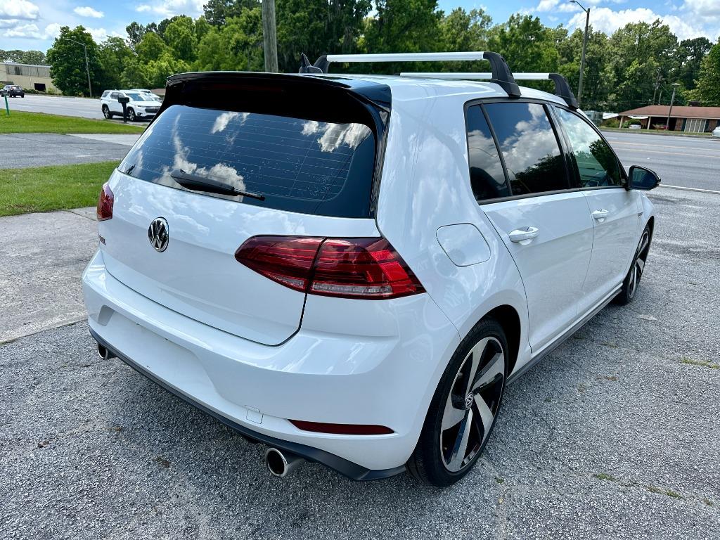 Volkswagen GTI photo 5