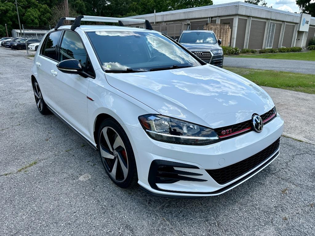 Volkswagen GTI photo 7