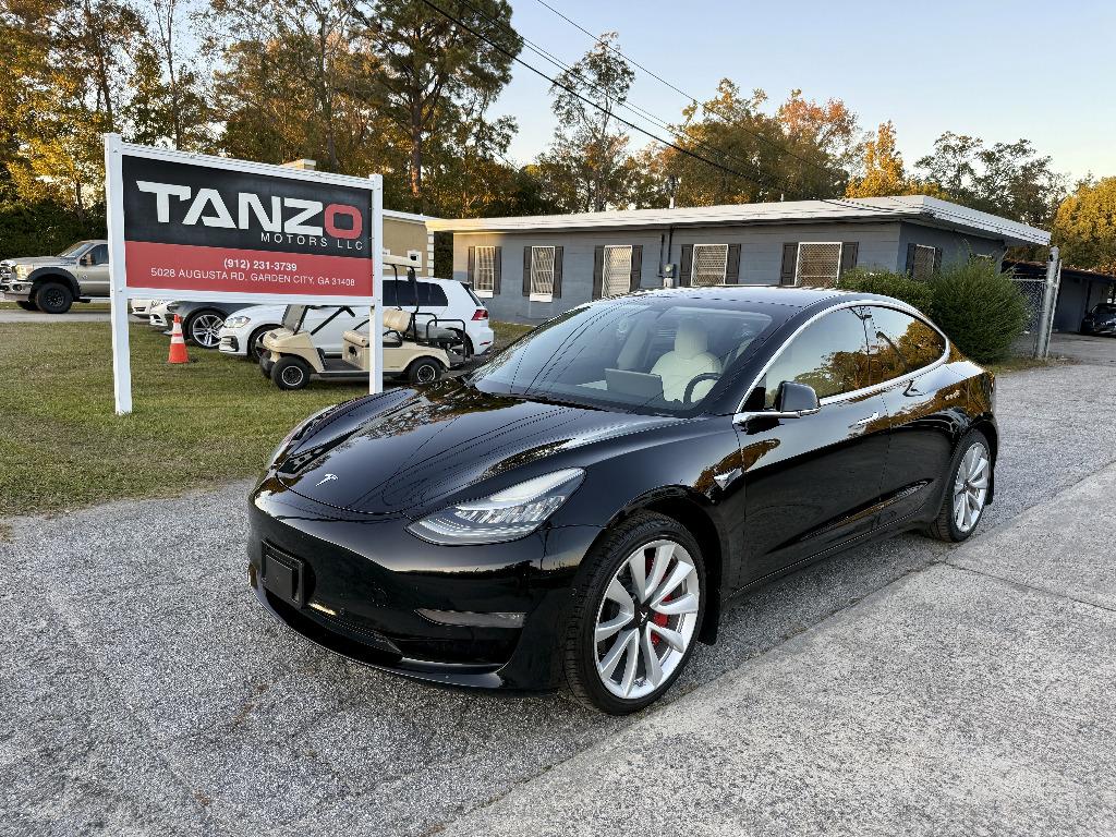 2019 Tesla Model 3 Base's photo