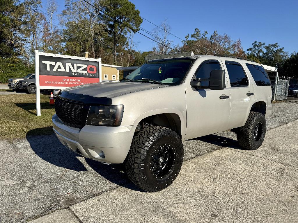 2007 Chevrolet Tahoe LS's photo