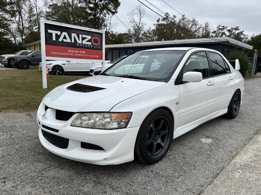 2005 Mitsubishi Lancer Evolution VIII's photo