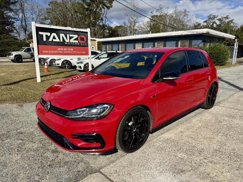 2019 Volkswagen Golf R R's photo