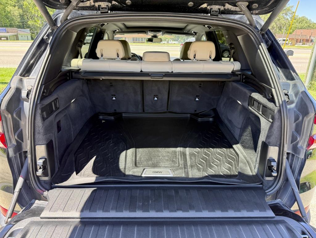 BMW X5 photo 20
