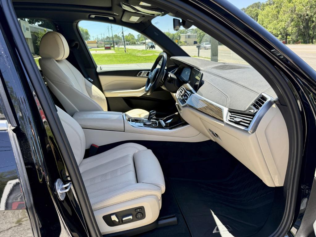 BMW X5 photo 17