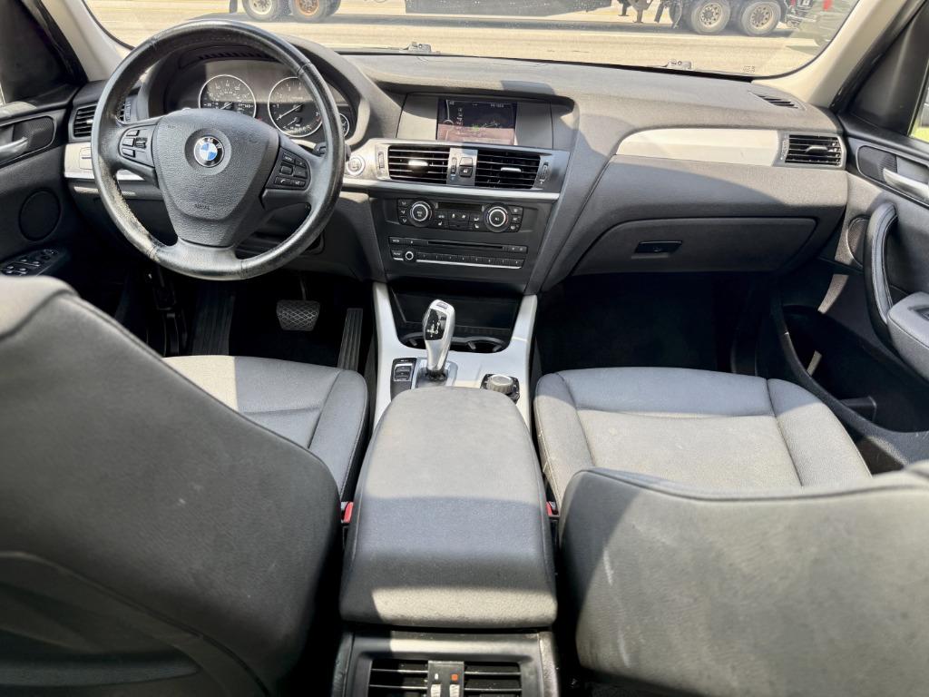 BMW X3 photo 11