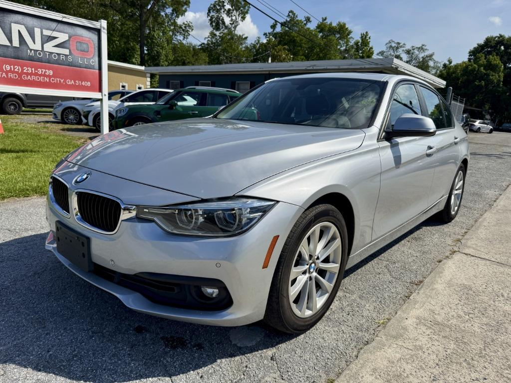 BMW 3-Series photo 2