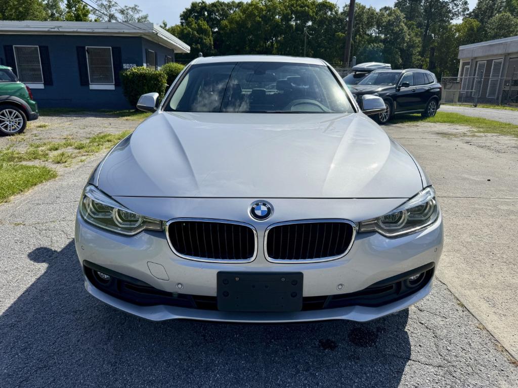 BMW 3-Series photo 9
