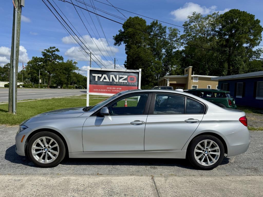 BMW 3-Series photo 3