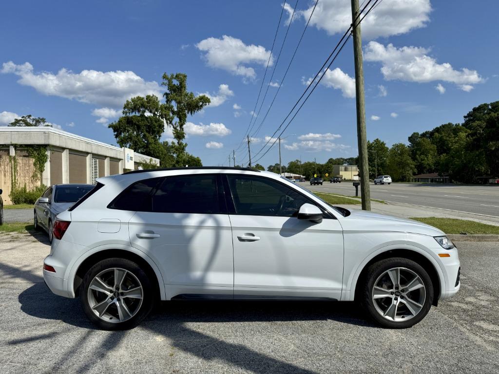 Audi Q5 photo 7