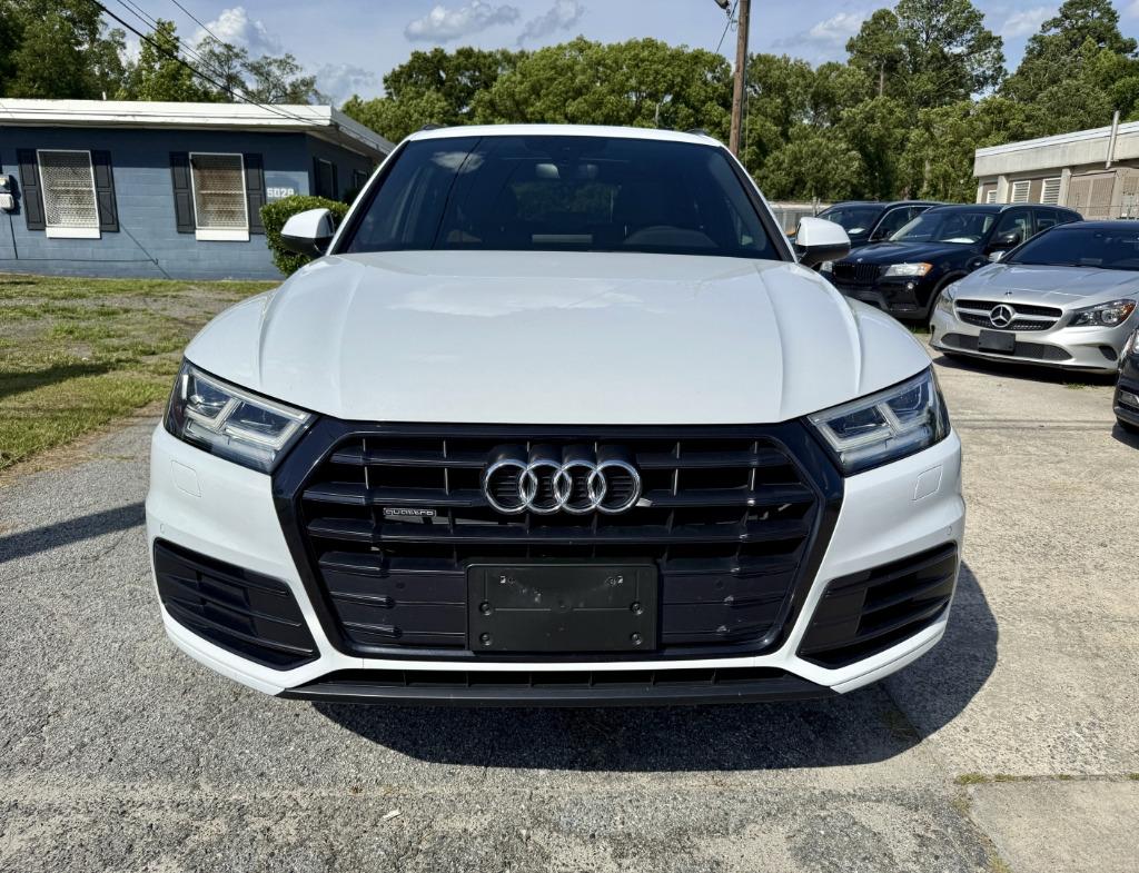 Audi Q5 photo 9