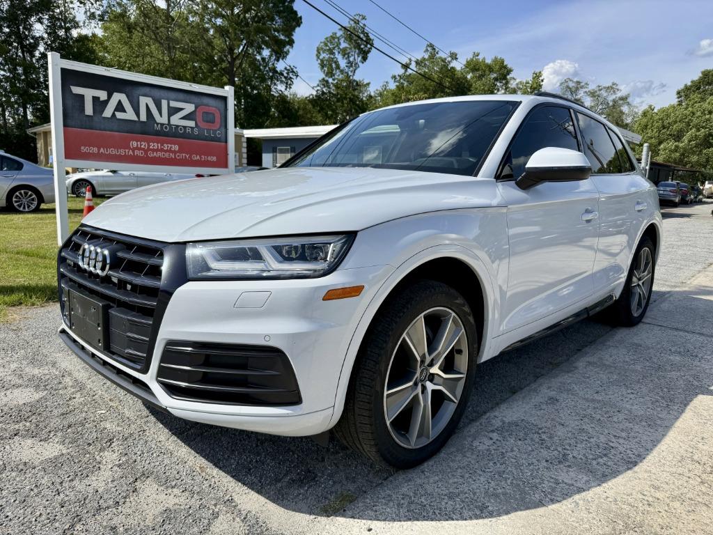 Audi Q5 photo 2