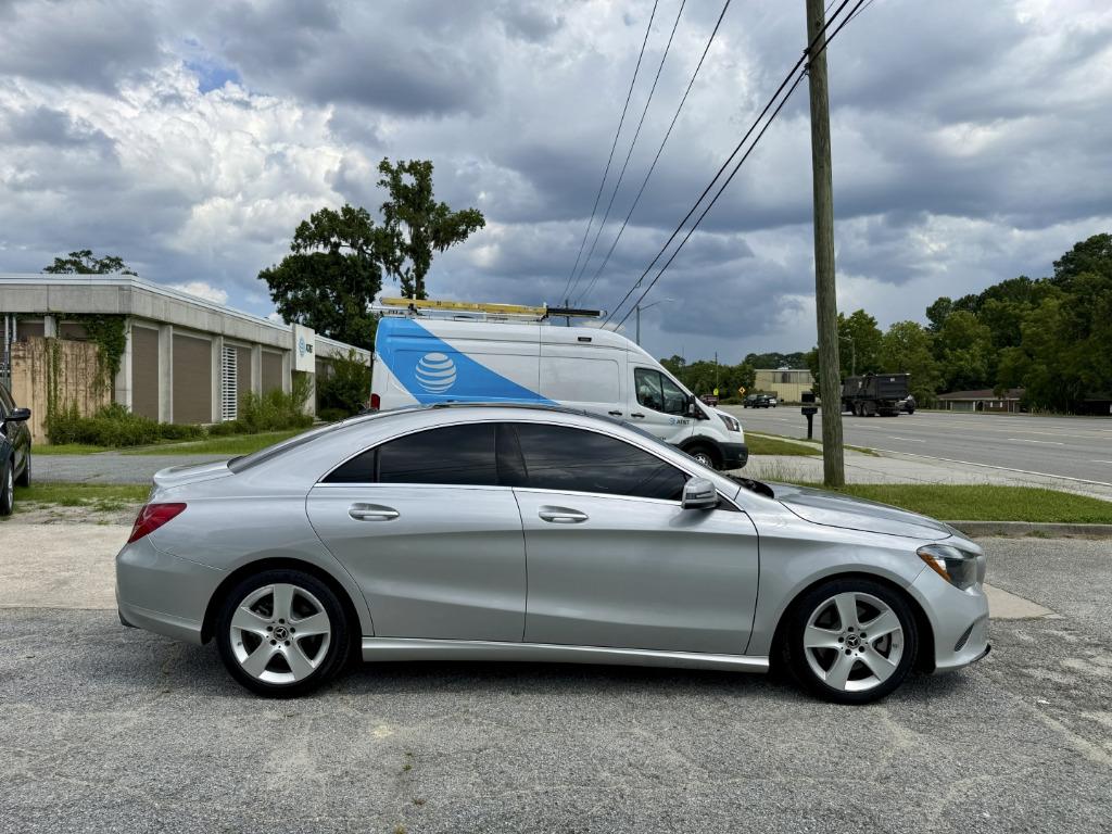 Mercedes-Benz CLA photo 7
