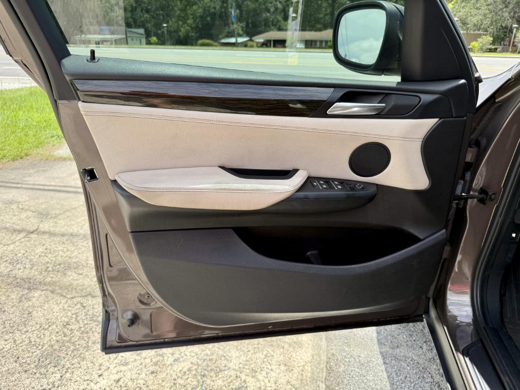 BMW X3 photo 12