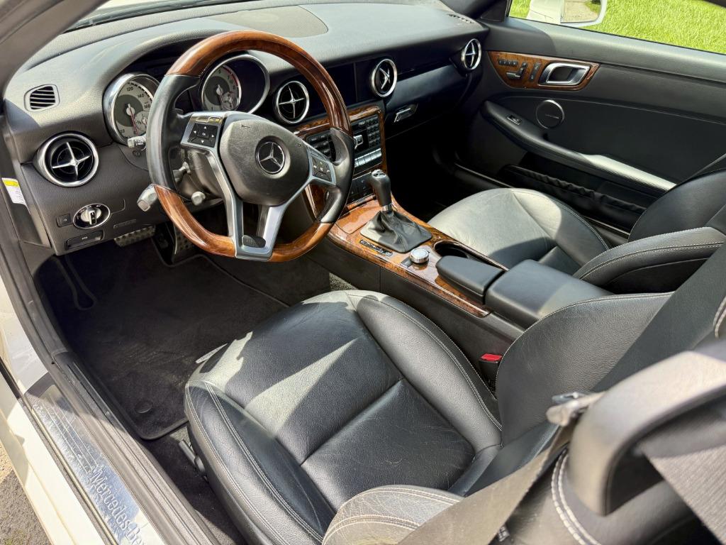 Mercedes-Benz SLK Class photo 13