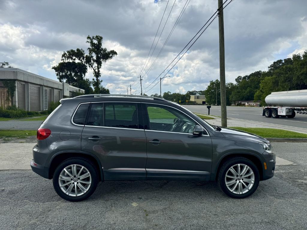 2014 Volkswagen Tiguan SEL - Photo 7