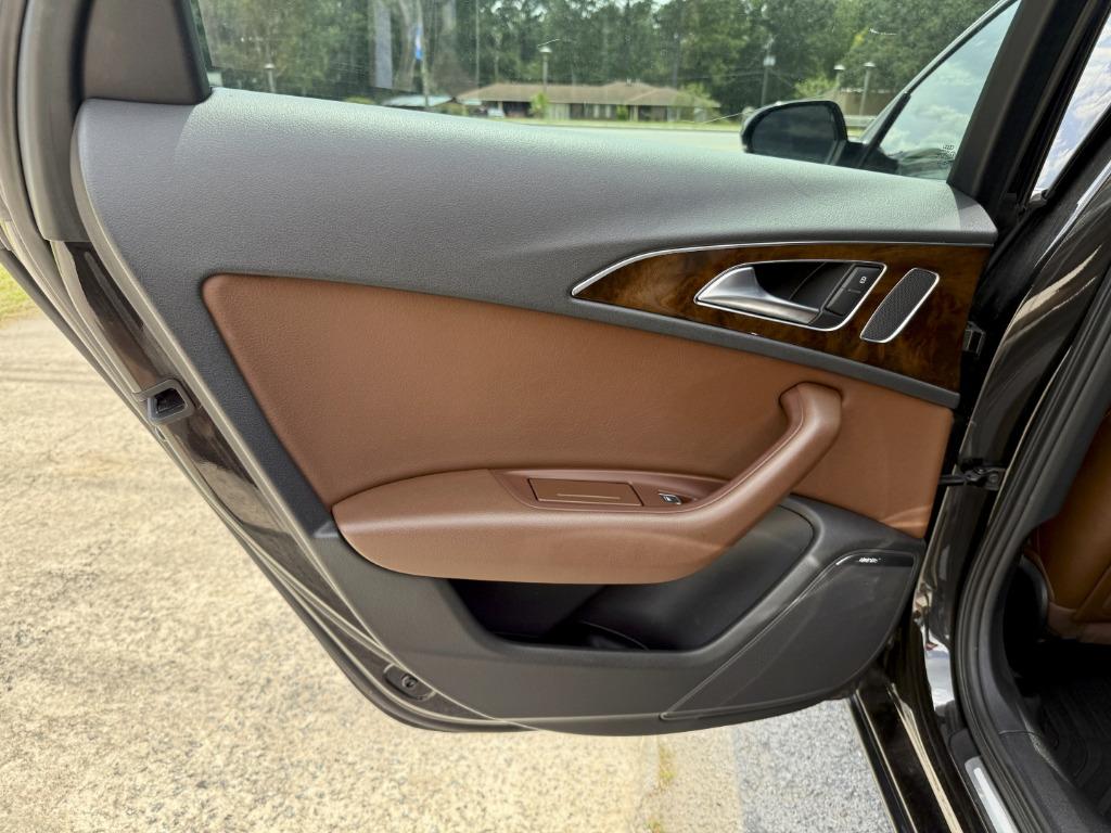 Audi A6 photo 14