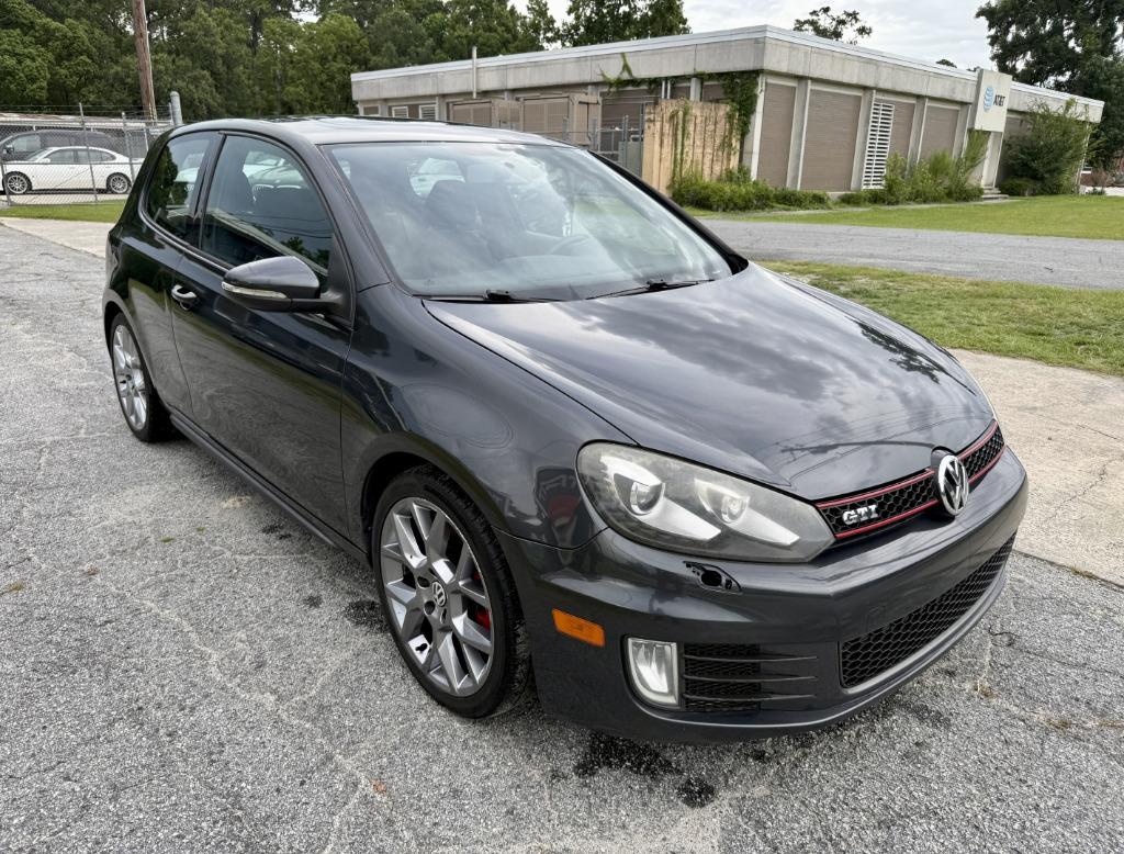 Volkswagen GTI photo 8