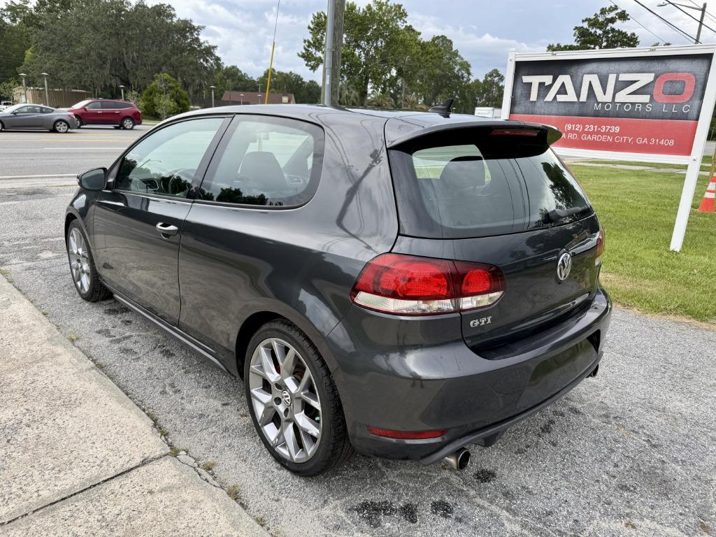 Volkswagen GTI photo 4