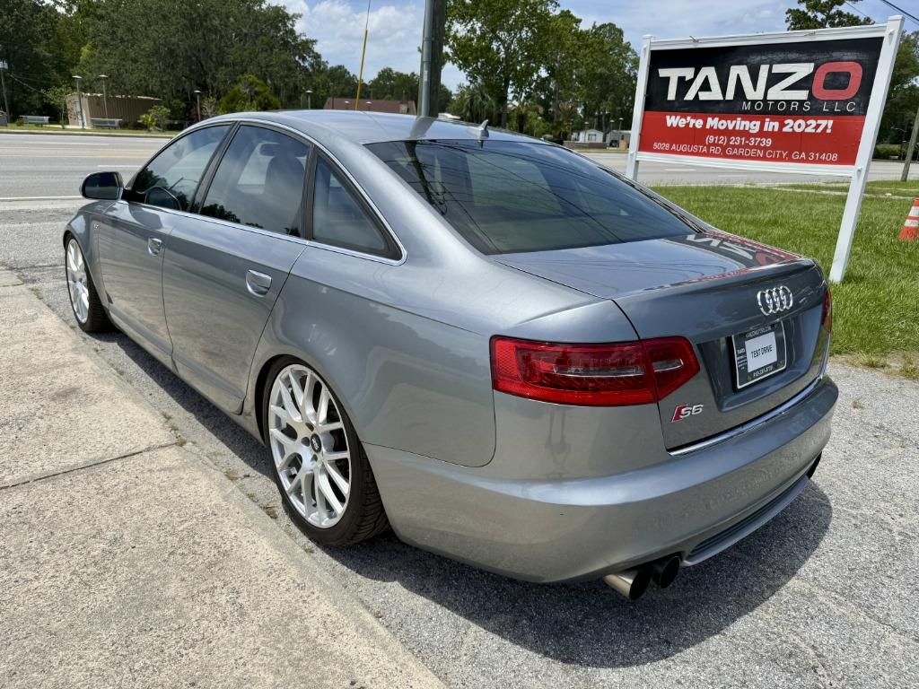 Audi S6 photo 4